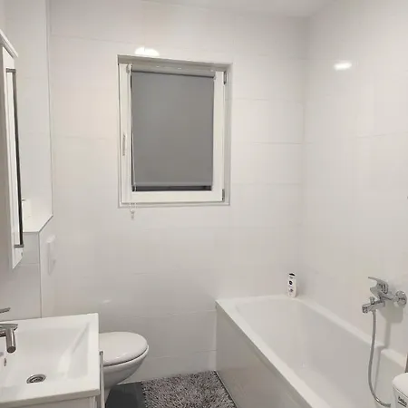 Mima Appartement Pale